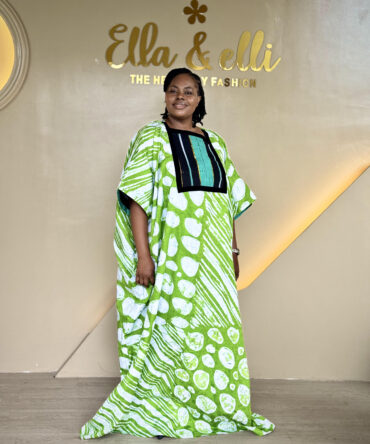 BOLD BUBU  Round_ Neck